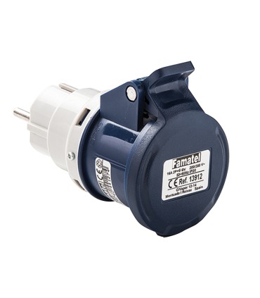 ADAPTADOR CLAVIJA 2P+TTL BASE 2P+T